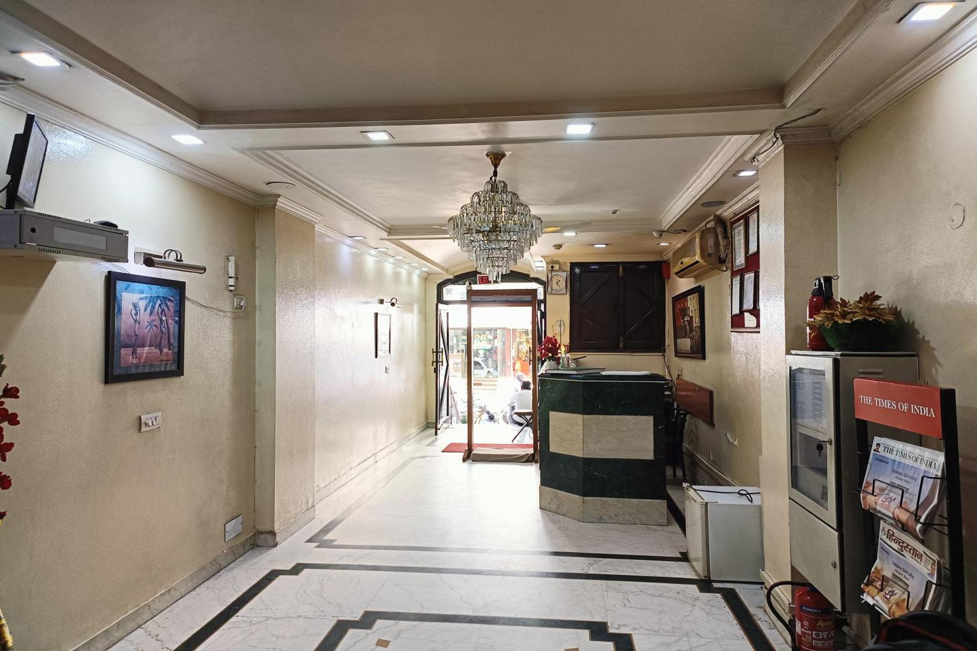 Hotel Indraprastha Delhi  Buitenkant foto