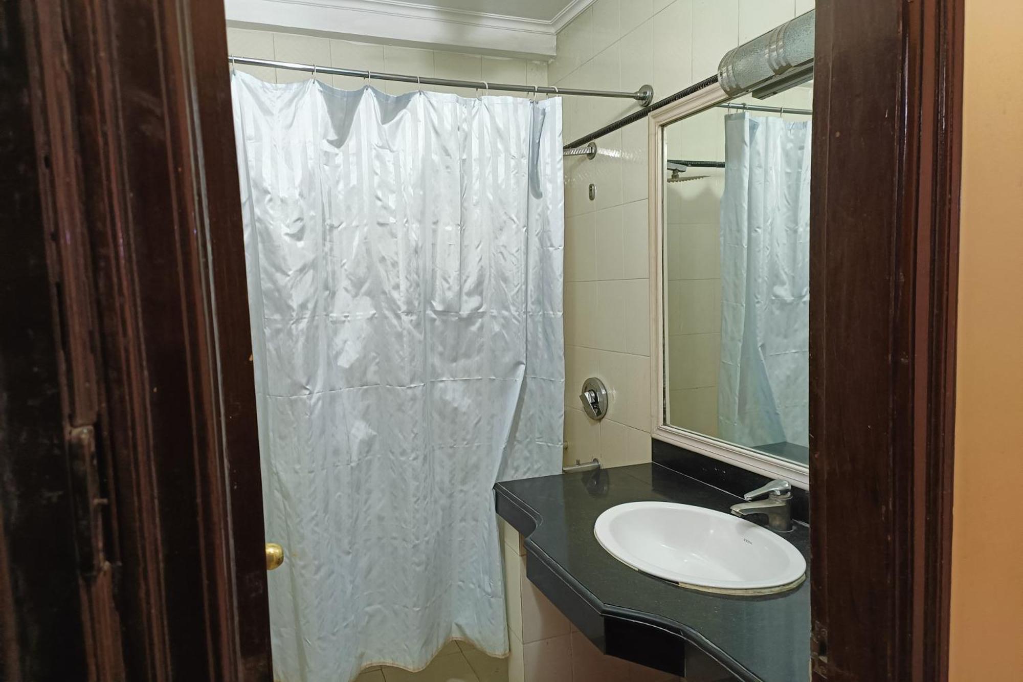 Hotel Indraprastha Delhi  Buitenkant foto