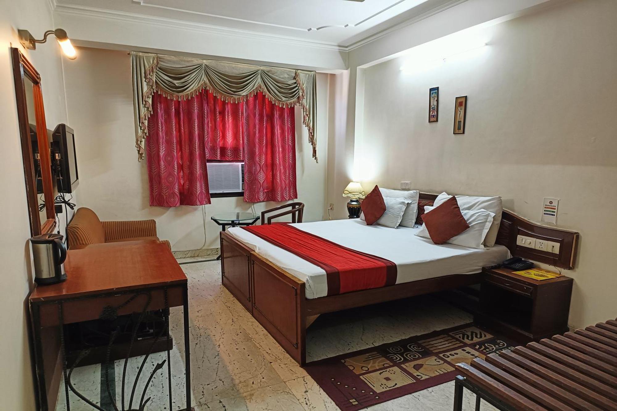 Hotel Indraprastha Delhi  Buitenkant foto